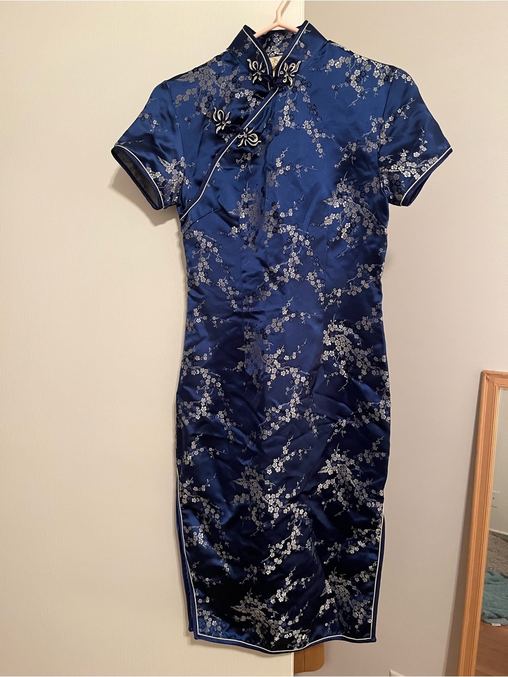 Chinese cheongsam dress